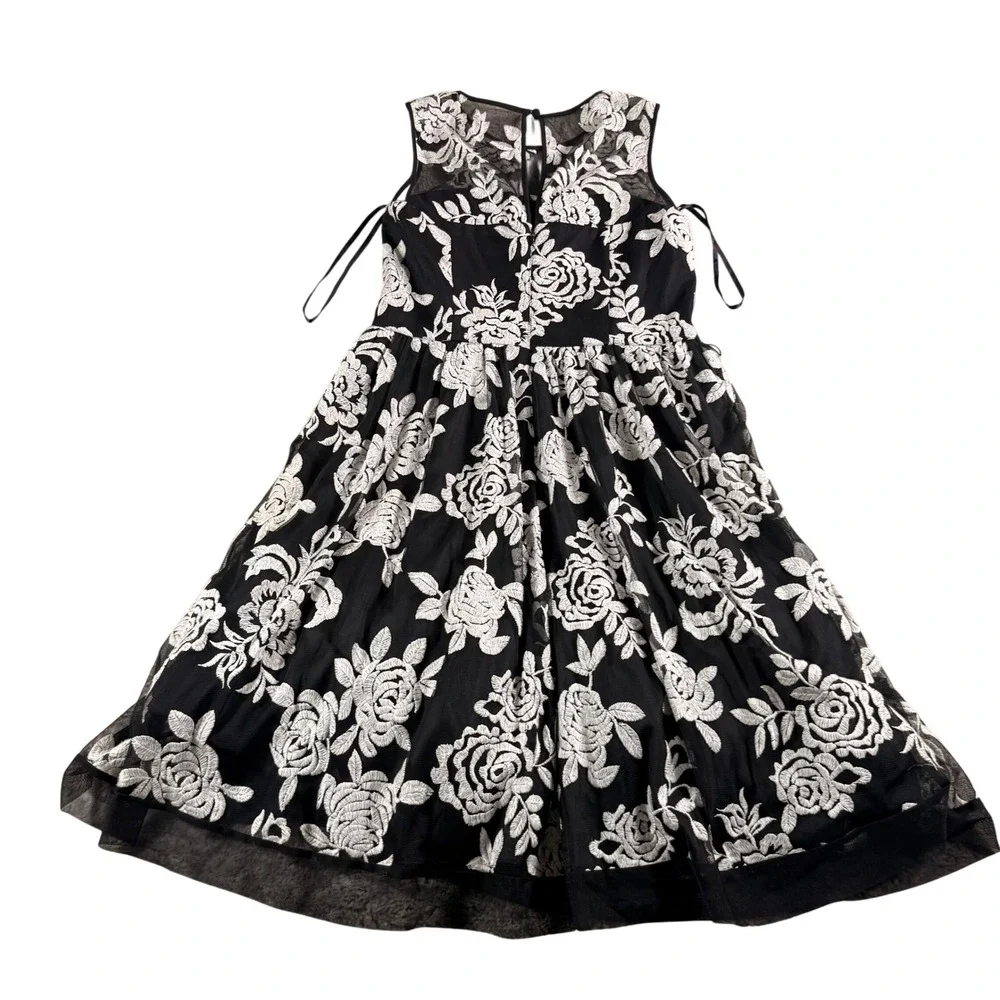 Eliza J Black White Floral Embroidered Mesh Fit Flare Dress Coquette‎ Evening 10 - Picture 10 of 14